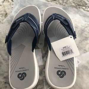 Women’s sandals/flip flops